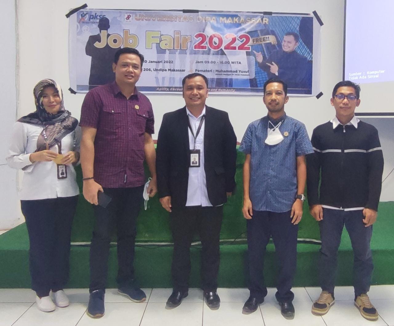 Universitas Dipa Makassar, Gelar Job Fair 2022